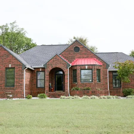 Cozy ranch house that's 10-15 minute from Historic downtown & Arrington Vineyard