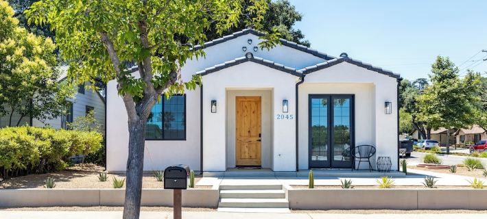 Heart of Paso Robles Wine Country near Downtown Paso, Wineries & Midstate Fair โรงแรมในพาโซโรเบิล