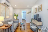 Cozy, dog-friendly, downtown