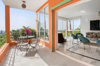 Villa with spectacular views in Malaga, 5 minutes from the beach