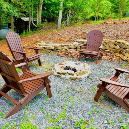Romantic Cabin w/ Hot Tub, Fire Pit & Mountain Views