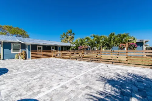 Johns Pass Studio # 1 Fisherman's Cove and Cottages