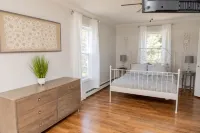 Perfect place for longer stays! New construction! Hotels in Bristol