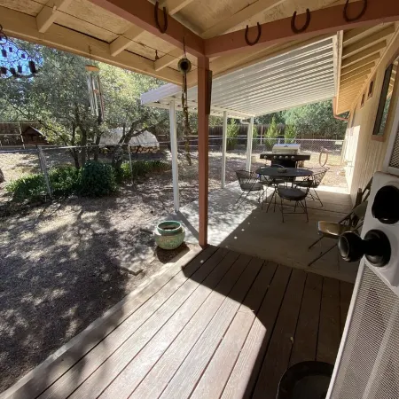 SilverKing Family Retreat - Dog Friendly!
