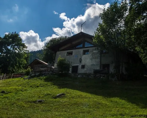 CHALET MARTIN DA FIST view on the Dolomites Hotel a Caderzone