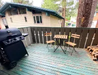 Spacious Updated 4BR Condo Next To Shuttle Stop!