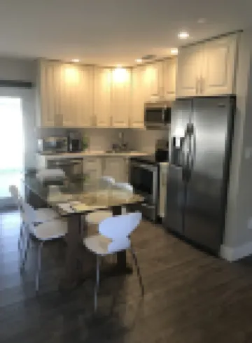 Renovated 4 Bedroom East Boca House, Walk to Everything!