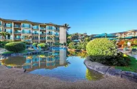 A BEAUTIFUL OCEAN FRONT RESORT CONDO!