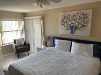 3BR/2BA Oceanfront retreat for 8. Spacious, updated, pool, and beach views.