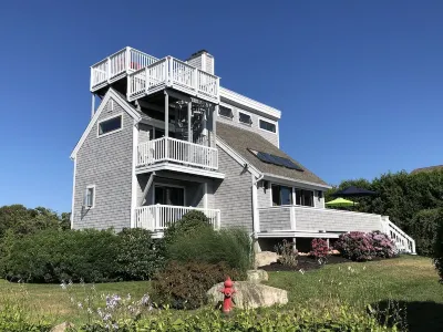 Point Judith-Walk to Roger Wheeler, Ocean Views!