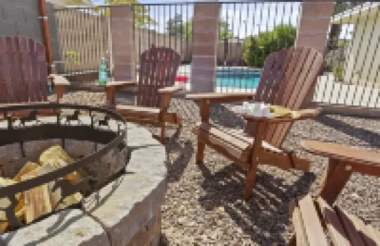 Western House 4 bd with Pool & Fire-pit Close to Suns Arena
