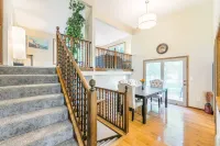 4 Bed home near downtown Minneapolis/airport, Views, Near MOA/MSP, quiet area