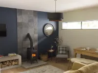 Cottage retreat in wooded secluded private grounds