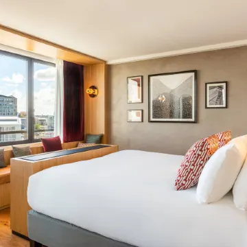 Renaissance Bordeaux Hotel