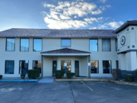 Quality Inn Hotels in Boyd County