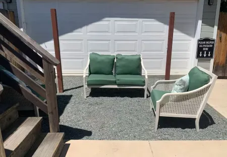 Private Studio, Separate Entrance, Self Check In