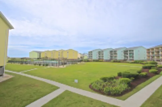 Surf Condo 518 - HeavenLee by the Sea - First Floor End Unit