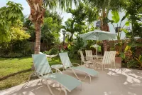 5Br Luxury Home w/ Pool, Theater, Rooftop Deck & 100-ft Dock Near Beach!