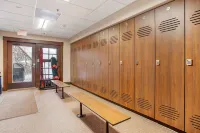 Ski In Ski Out, Mountain Modern, Exceptional Location and Gorgeous Views!!!