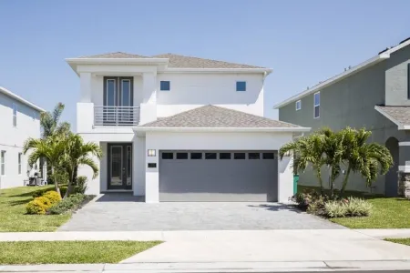 Free Shuttle,Official Encore Water Park,XBOX,Movie,Games,Cage,Pool/Spa,Star Wars