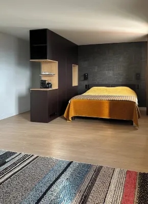 Chambre Avec Vue Hotels in Villemoustaussou