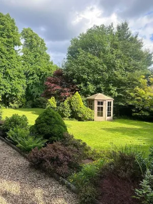 Home away from home in Glasgow - Free Parking on street- Luxury Victorian Các khách sạn gần Sân bay Prestwick