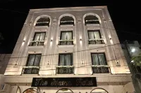 The Meera Hotel Hotels in Gothada