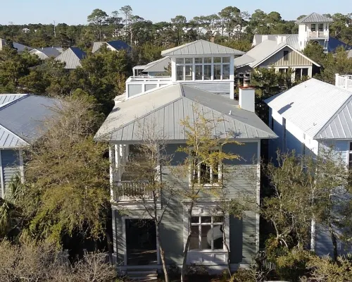 5 BR, 5 BA in Seaside, quick walk to the private beach access or main pool Hotels in Seaside