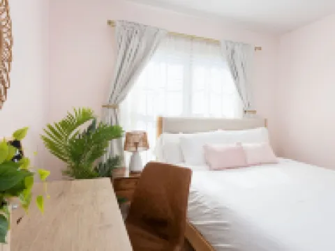 Quiet Boho Townhouse; 15 Min to Beach 錫爾弗萊克酒店