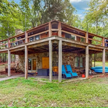 Cozy Log Cabin Near Ski Area/Lake + Hot Tub