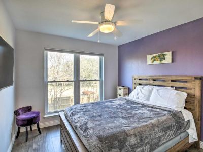 Justin Richardson Home w/ Outdoor Oasis & Movie Room
