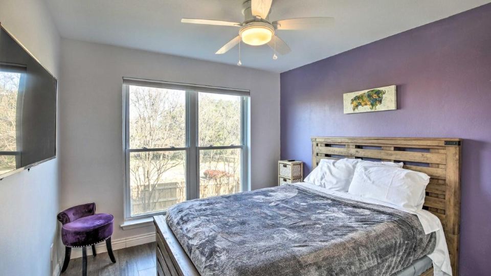 Justin Richardson Home w/ Outdoor Oasis & Movie Room
