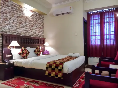 Hotel Palace Tower Hôtels à : Thrissur
