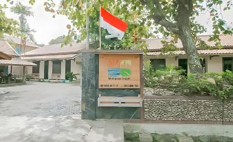 RedDoorz @ Pantai Pelabuhan Ratu 2