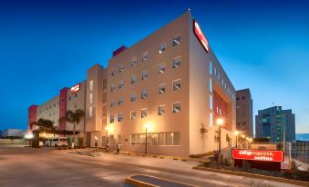 City Express Suites by Marriott Querétaro