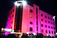 Lancaster Hotel Apartments-Gardens 中国大使館周辺のホテル