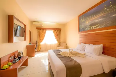 Assalaam Syariah Hotel Hotels near Superindo