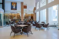 HOTEL VAN GOGH 일로코스수르 호텔
