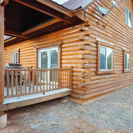 Zion Views- Juniper Mesa Lodge + Resort Access