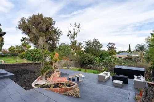 Spotless,Spacious,Spool, GasLamp, Free Parking, Beaches, Private Quiet