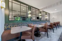 The Newberry Hotel Bend, Tapestry Collection by Hilton - balcony