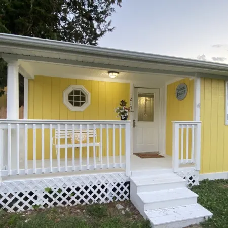Reserve Your Winter Getaway at Sunny Place Cottage!