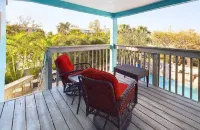 Ami’s Largest Rental, Large Pool & Waterfall, Spa, Golf Cart, Rooftop Deck.