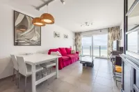 Apartment in Blankenberge with Sea View