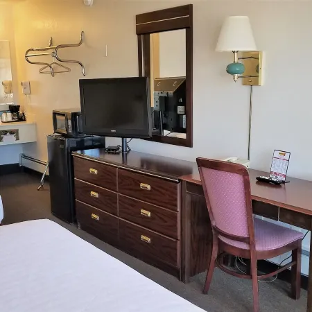 Motel 8 Laramie