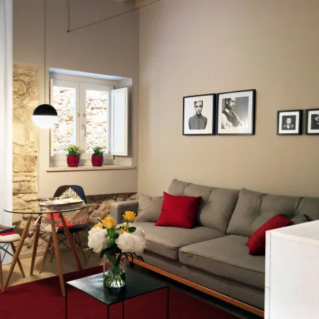 CinqueSuites Ortigia Отели рядом с достопримечательностью «Ортиджия»