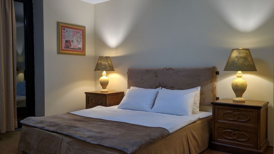 Shino Hotel