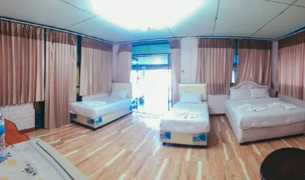 แฟมิลี่บังกะโล