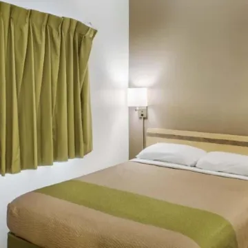 Rodeway Inn Fishers Indianapolis