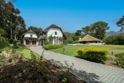 Plotsklaps Self Catering Cottage Hotels near Lakeside Centre